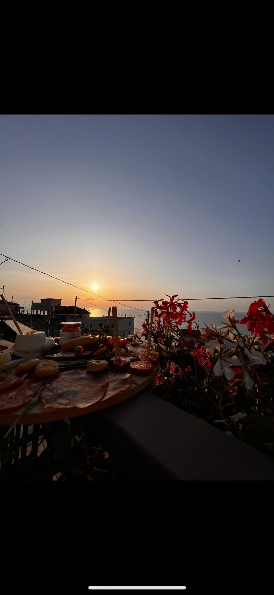 Tramonto sul mare a Piedigrotta